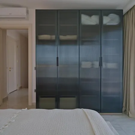 Expensive Apartments, But Won't Find Better Apartment *
